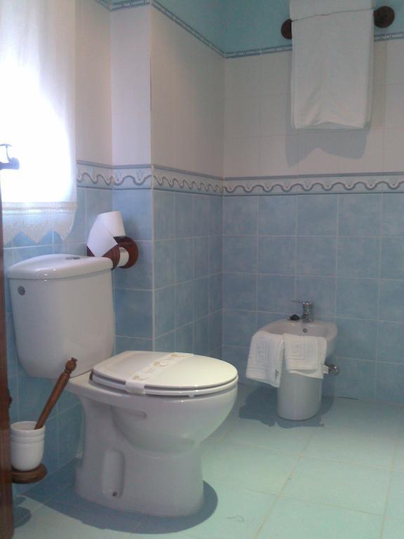 Hostal Rural La Casa Verde Cheles Pokoj fotografie